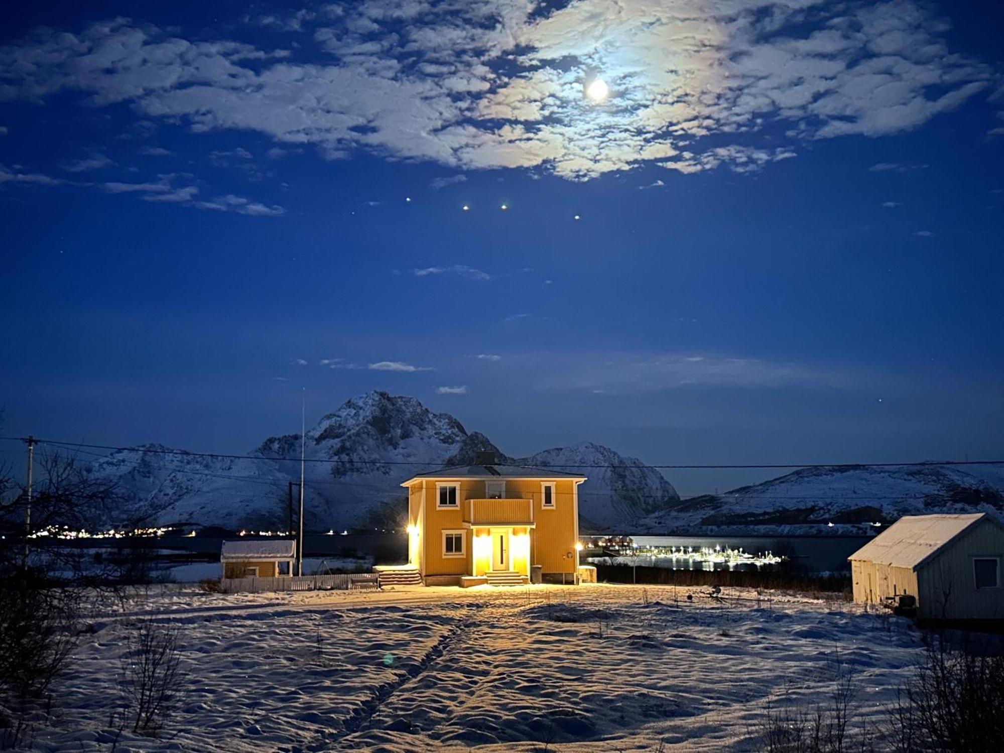 Pederstua, A Classic Fisherman'S Farm House In The Middle Of Lofoten Storeidet Kültér fotó